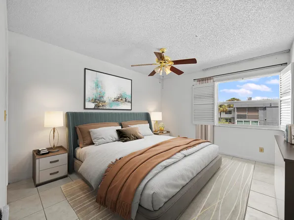 667 Normandy N, Delray Beach, FL 33484