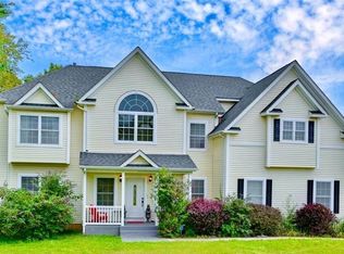 1 Standish Rd, Monroe, NY 10950