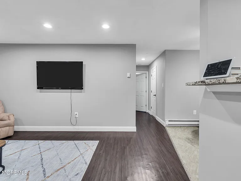 91 Arrowood Rd #B — Photo 3