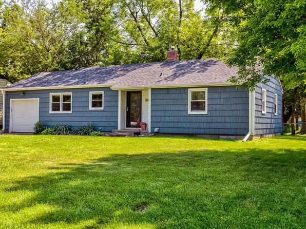 402 Boone St, Slater, IA 50244