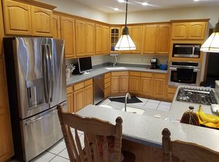 883 N 500 E, Valparaiso, IN 46383