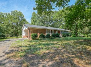 160 McChesney Rd, Spartanburg, SC 29306