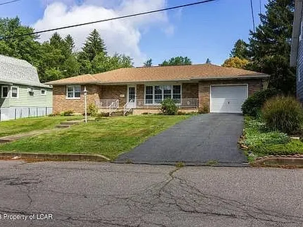 741 Ridge Ave, Hazleton, PA 18202