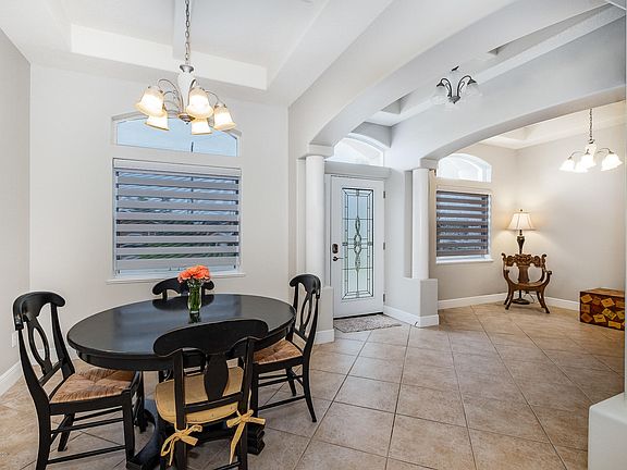 3rd image of 2908 Brandywine Cir