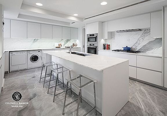 4th image of 737 Park Ave APT 6A