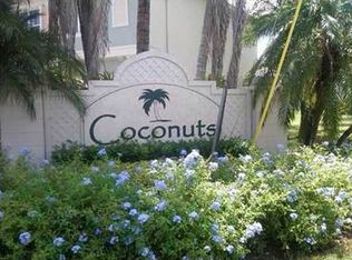 16731 Hemingway Dr, Fort Lauderdale, FL 33326
