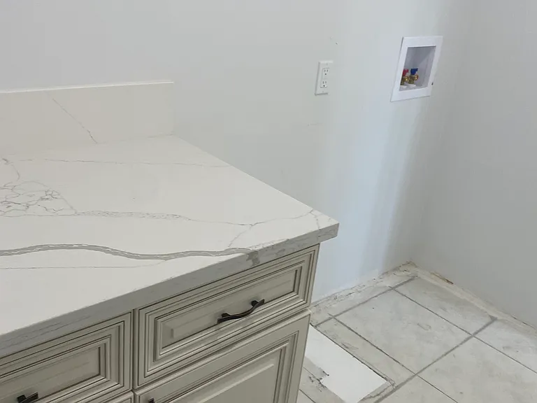 709 Forest Ave #709 — Photo 6