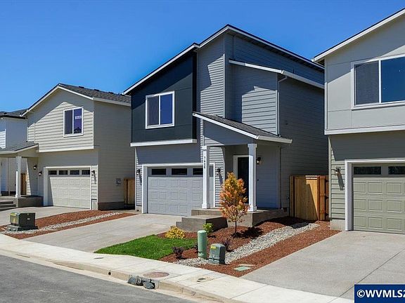 3rd image of 7426 SE Berg Dr