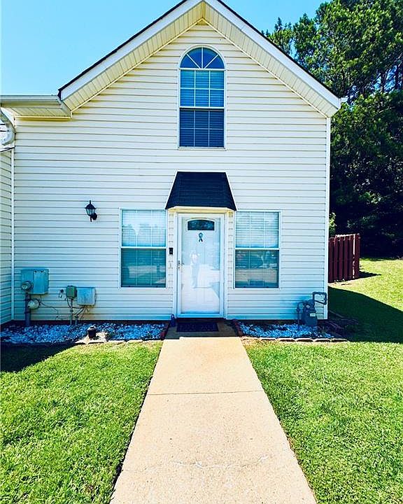 1st image of 6168 Field Stone Dr