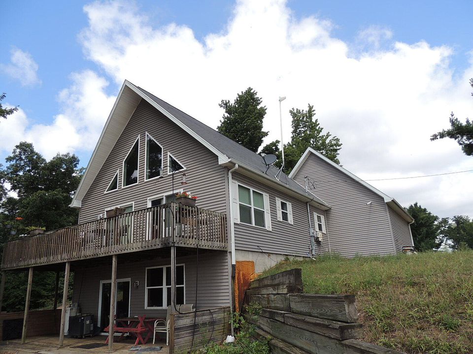 1st image of 4796 Round Lake Dr