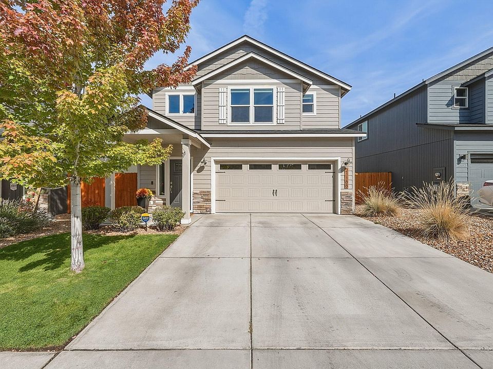 1st image of 21188 SE Azalia Ave