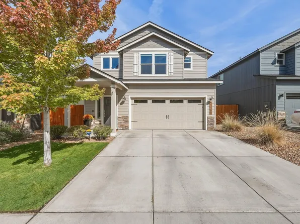 21188 SE Azalia Ave, Bend, OR 97702