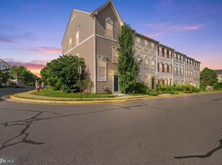 46049 Marble Ter, Sterling, VA 20166