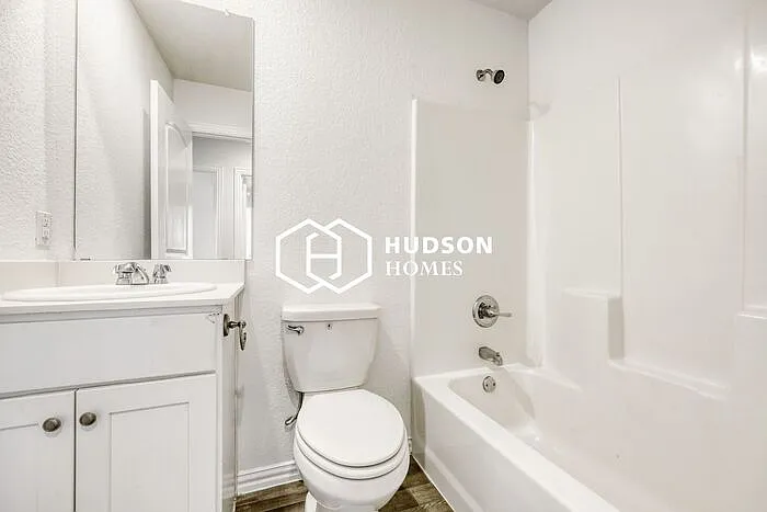 1803 Fillmore St #A — Photo 11