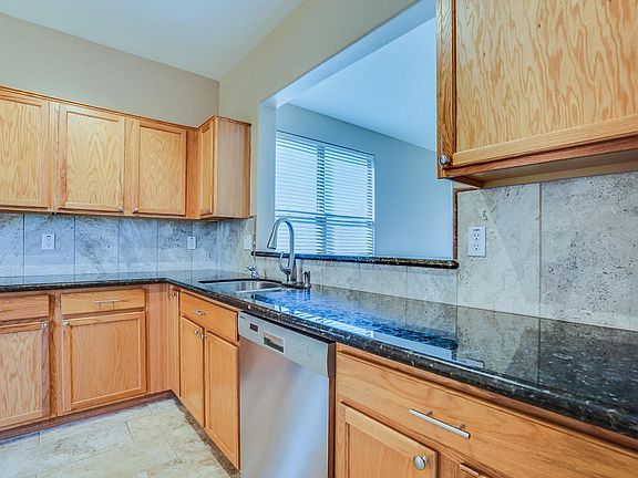 4th image of 2236 W San Tan Hills Dr