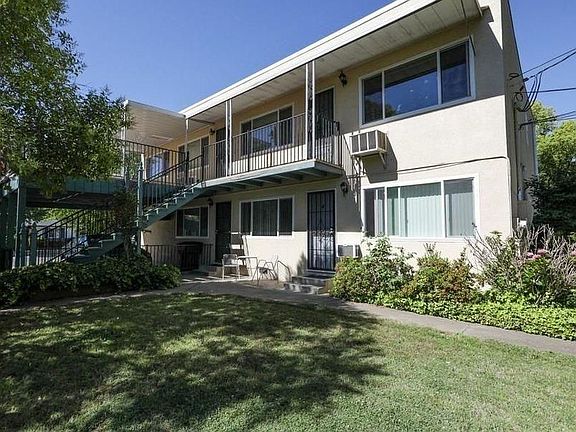 3rd image of 5498 Carlson Dr APT 3