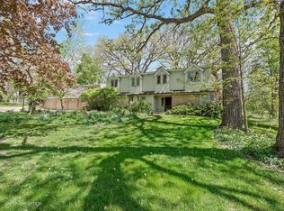 28W070 Mack Rd, Wheaton, IL 60189