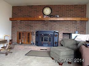 3rd image of 300 Woodlawn Dr