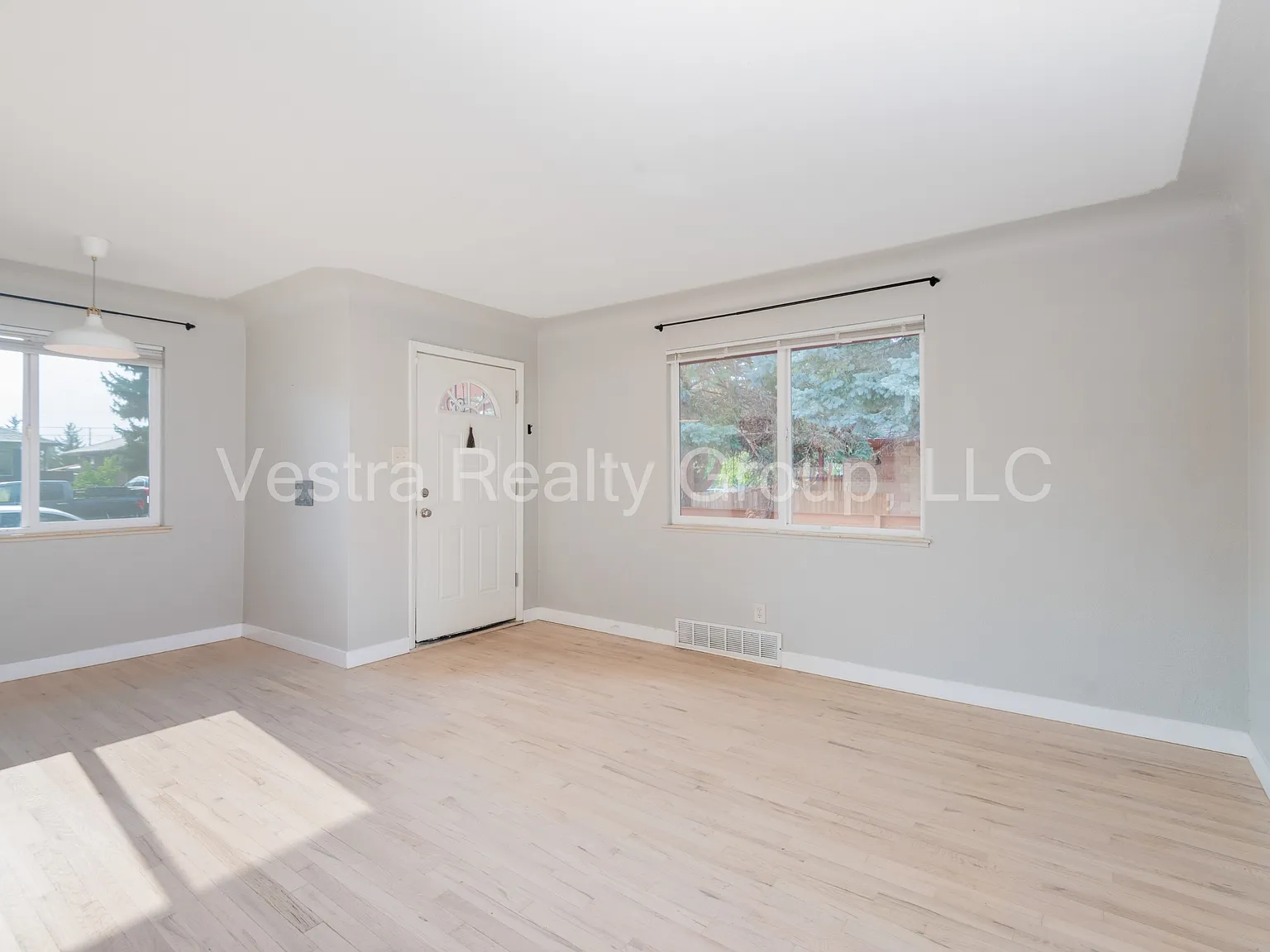 3680 Grape Street - - — Photo 3