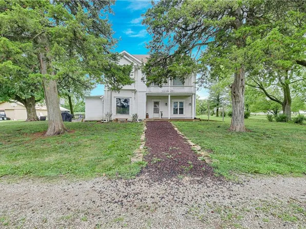 335 N 100th Rd, Overbrook, KS 66524
