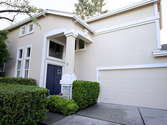 2nd image of 2 Dillon Ln