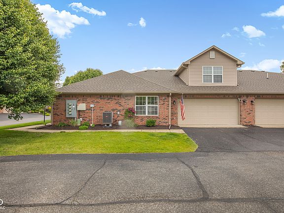2nd image of 5417 Loggia Way