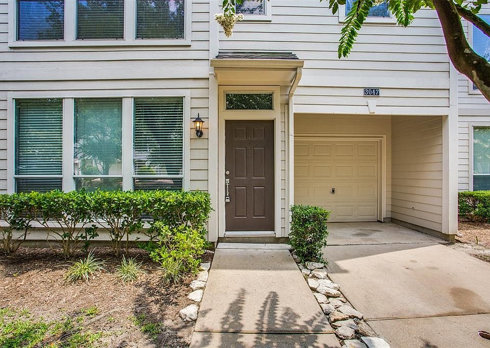 1st image of 3047 S Heights Hollow Ln