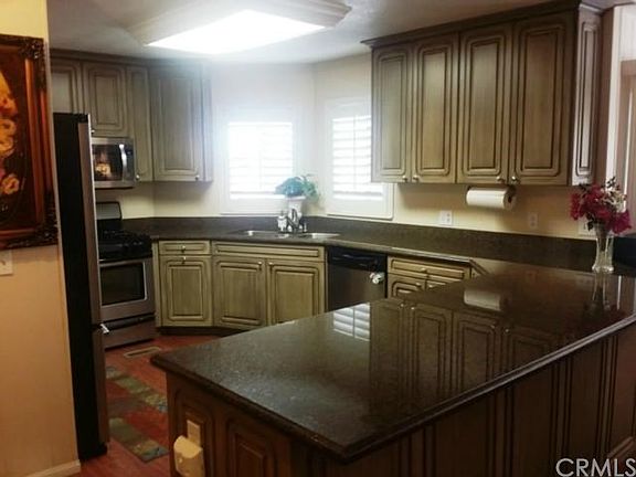 5th image of 26084 Kentia Palm Dr