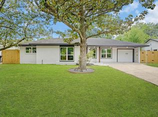 5229 Libbey Ln, Houston, TX 77092