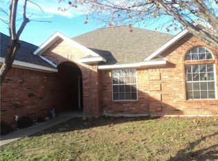 2506 Hillside Dr, Corinth, TX 76210