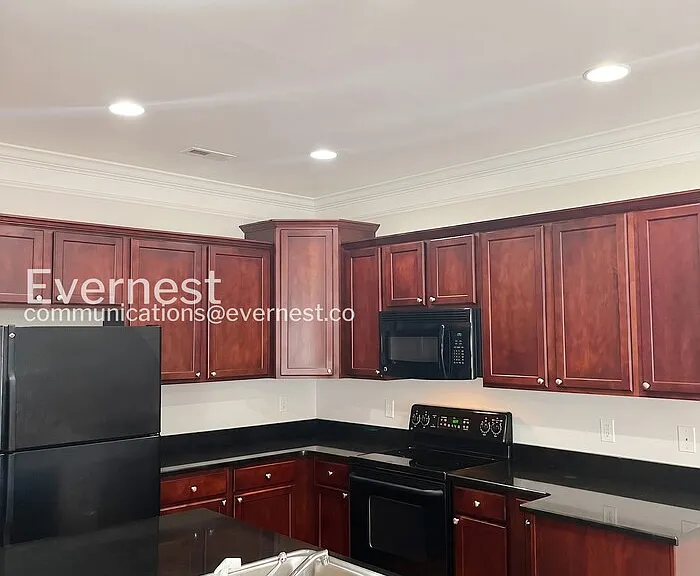 8311 Saint Danasus Dr — Photo 3