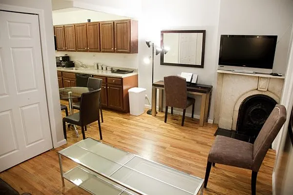 Rented by Geoffrey Stevens Realty | media 29