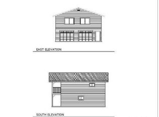 48 Beach Rd, Whitethorn, CA 95589