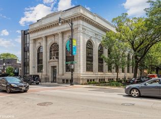 1425 W Fullerton Ave #3N, Chicago, IL 60614