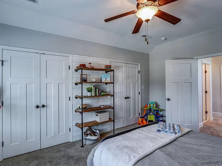 105 Ridgeline Ln — Photo 34