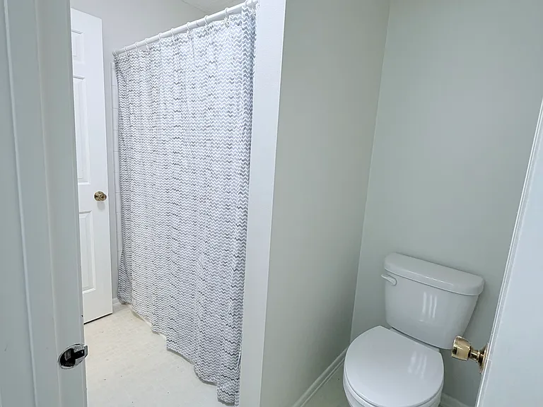 3132 Westbury Dr — Photo 13