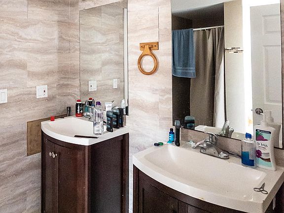 4th image of 1322 Olivia St #2