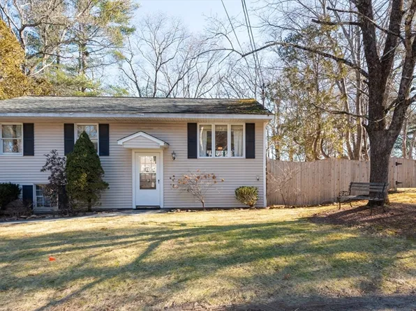 18 Molloy Rd, Georgetown, MA 01833