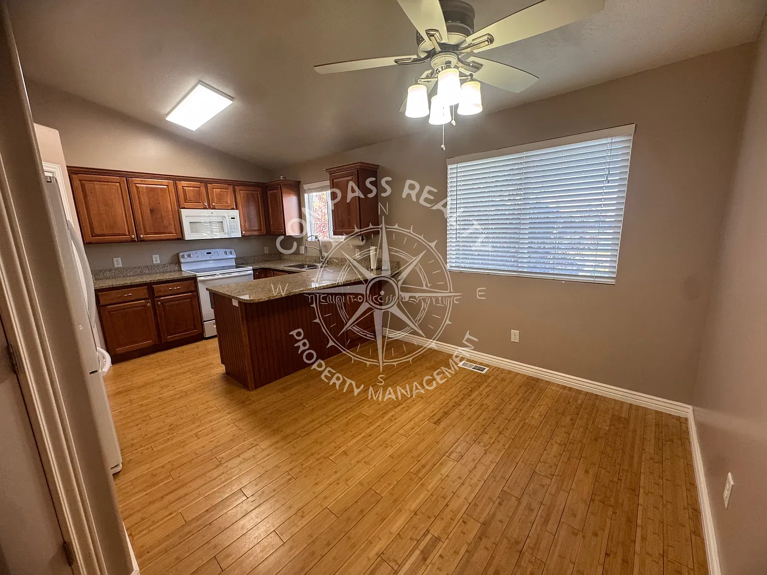 438 Alfred Drive - 1 — Photo 4