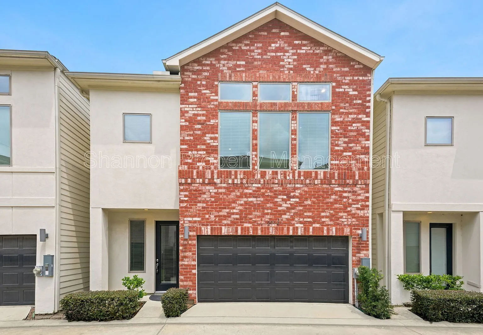 3 bed, 2.5 bath, 1562 sqft, $2,450 — Photo 1