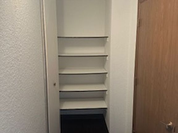 4th image of 616 53rd St W #212