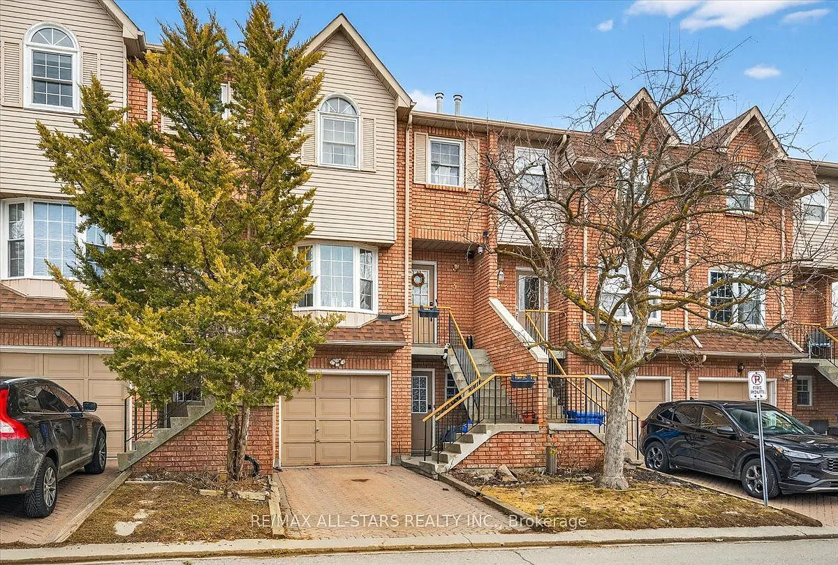 3 bed, $2,500 — Photo 1