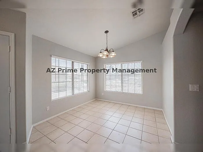 13344 W Desert Ln — Photo 7