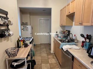 191 Harvard St #1T, Cambridge, MA 02139