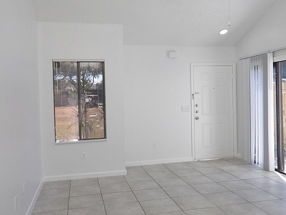 4th image of 4132 Palm Bay Circle #C