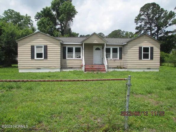 762 Tallman Circle, Midway Park, NC 28544