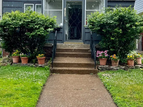 1532 Warwick Ave, Whiting, IN 46394