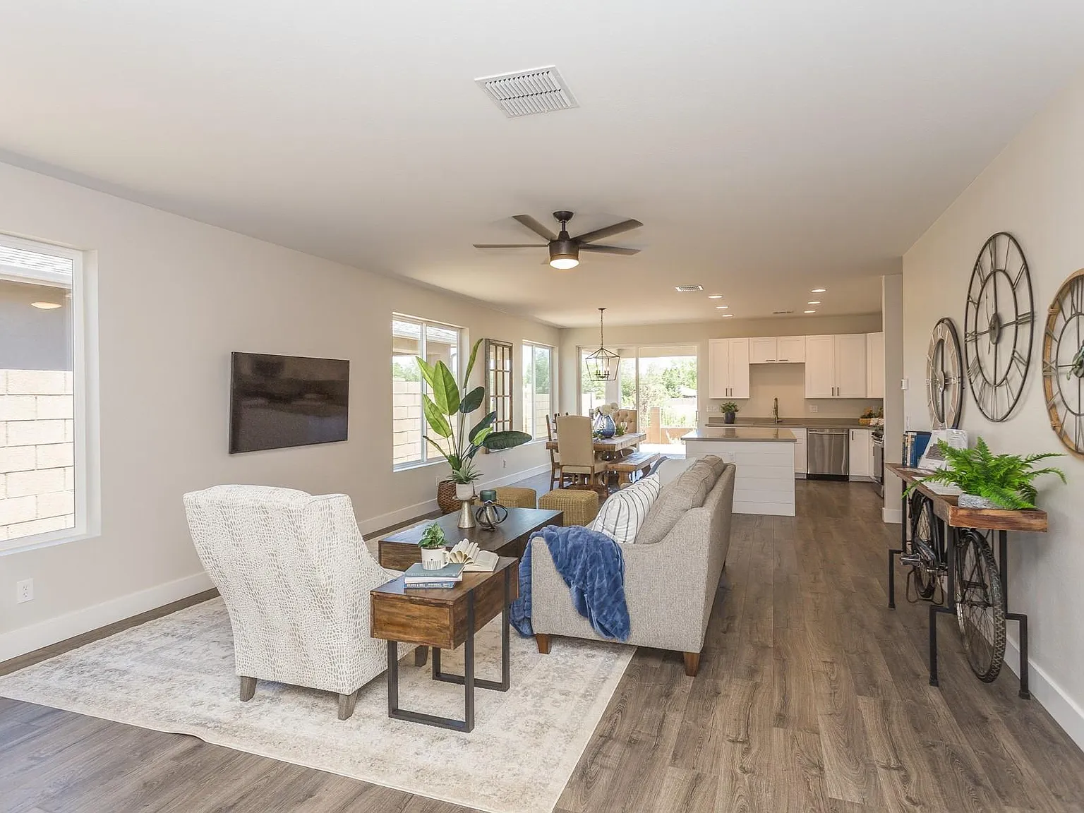 524 Allerton Way — Photo 1
