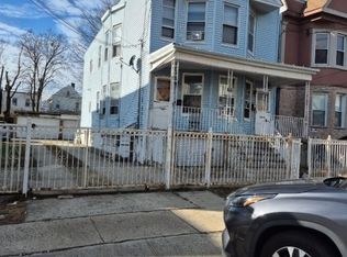 77 Pearsall Ave, Jersey City, NJ 07305