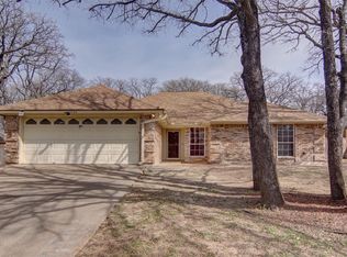 122 Camelot Dr, Weatherford, TX 76086